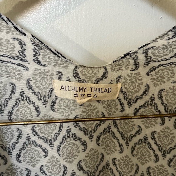 Alchemy Thread Boho Geometric Print Kimono Ruana - OS - Picture 7 of 9